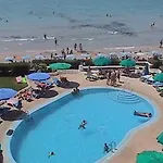Vistamar Aparthotel 3*