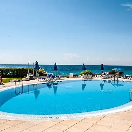 Hotel apartamentowy Vistamar 3*