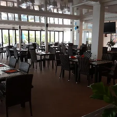 Vistamar 아파트호텔 산토토마스