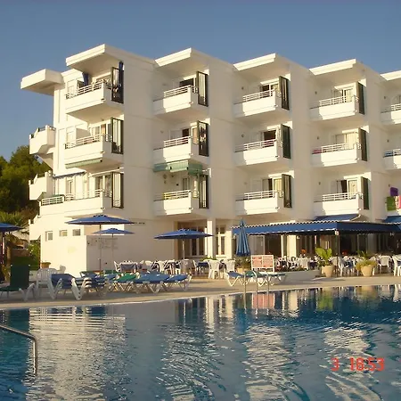 Vistamar Aparthotel 3*
