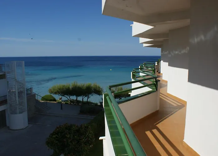 Aparthotel Vistamar 3*