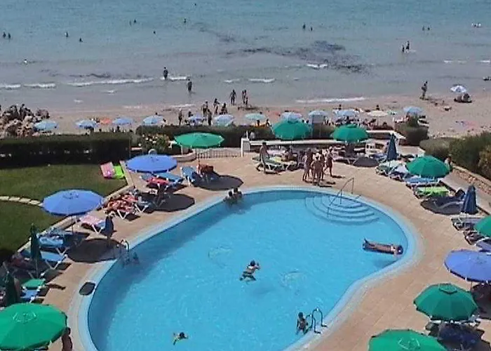 Vistamar Aparthotel 3*